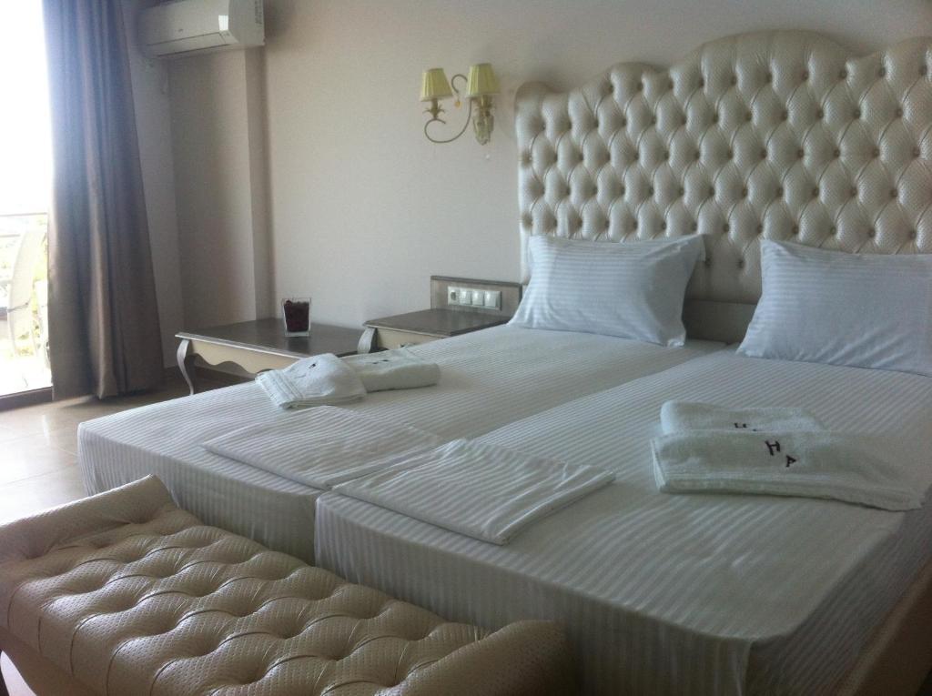 Grand Deluxe Double or Twin Room City View,17482685:JPEG